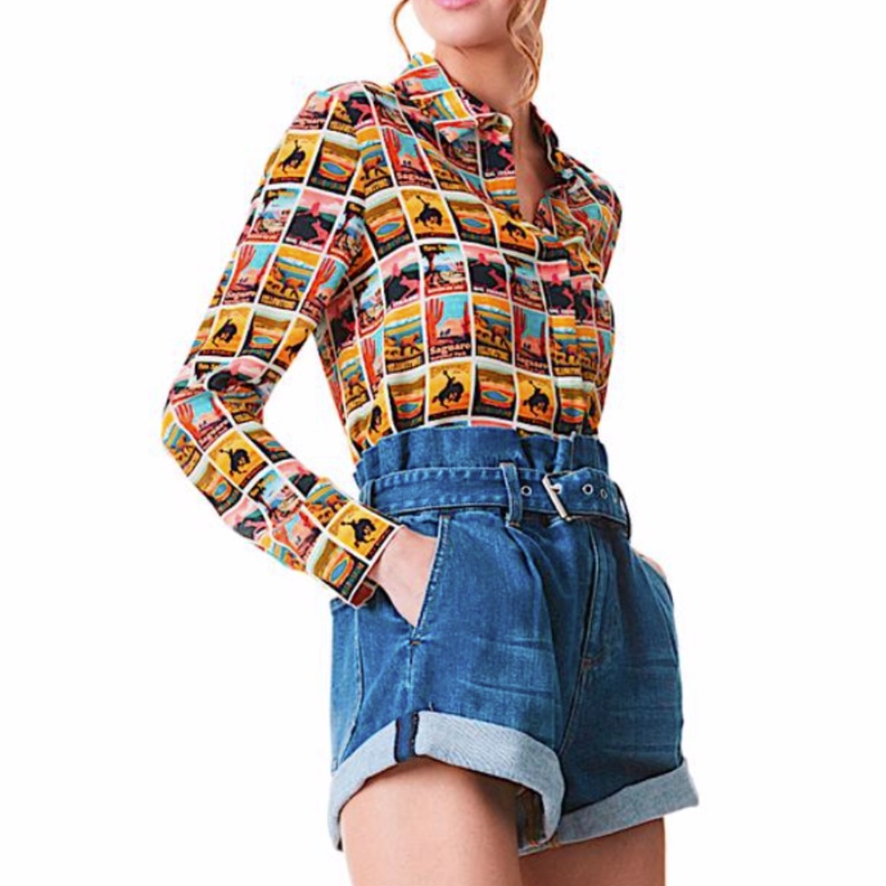 Alice + Olivia Western Postcard with Tag Print Silk Shirt Button-down Top - Picture 13 of 15